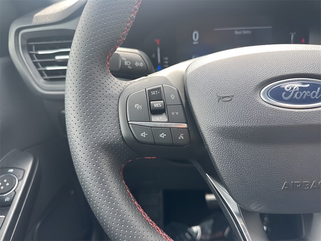 2024 Ford Escape ST-Line photo 13