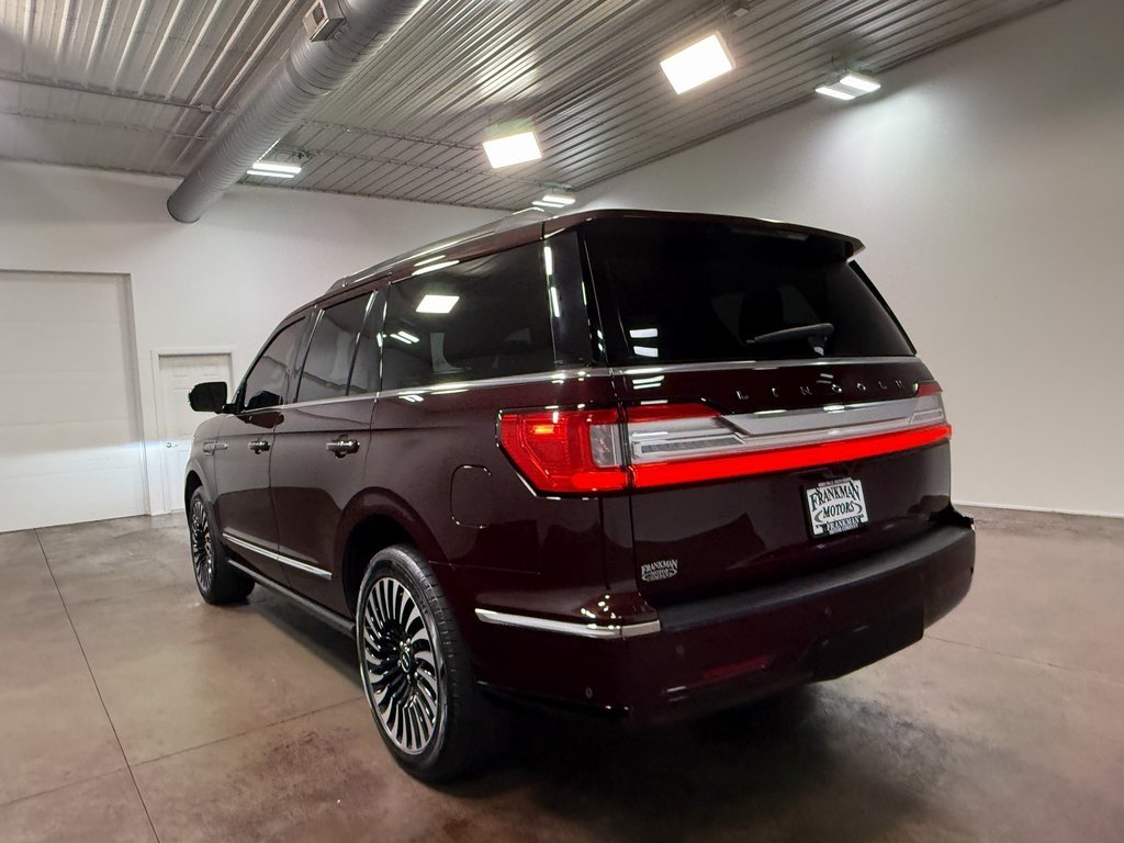 2021 Lincoln Navigator Black Label photo 32