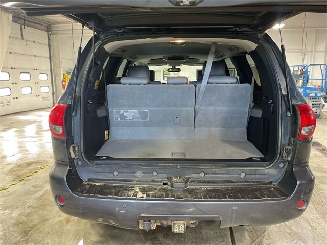 2010 Toyota Sequoia Platinum photo 23
