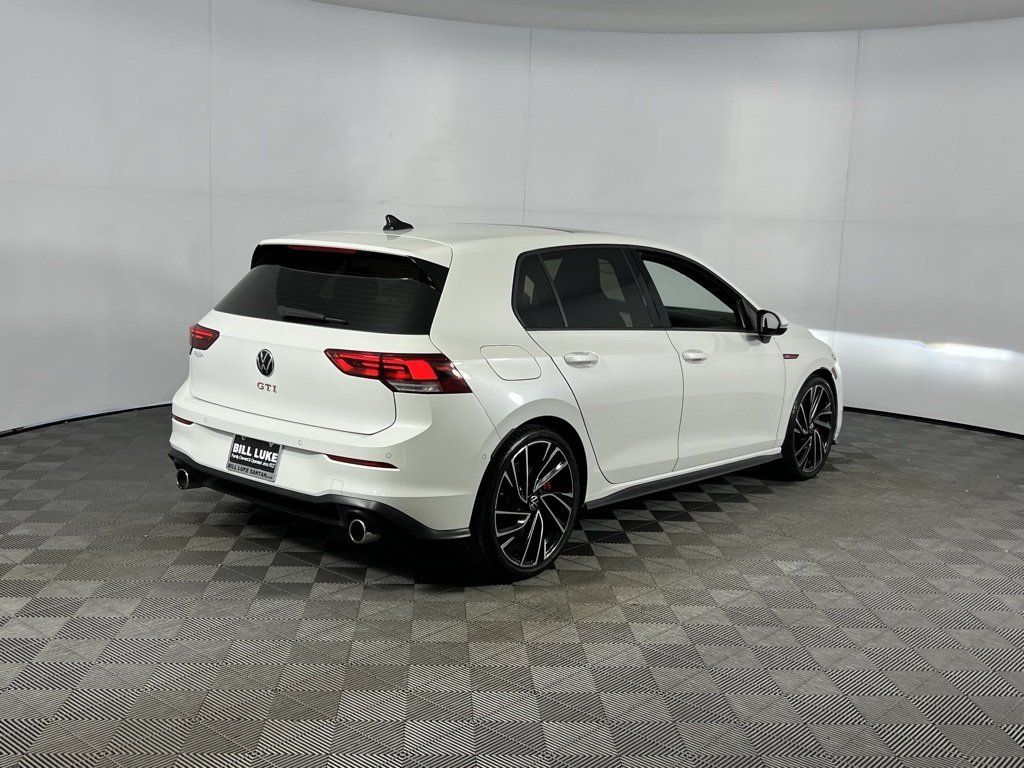 2024 Volkswagen Golf GTI Autobahn photo 2