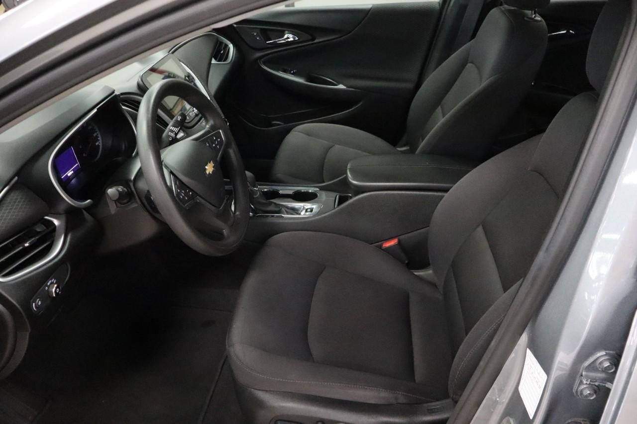 2023 Chevrolet Malibu 1LT photo 9