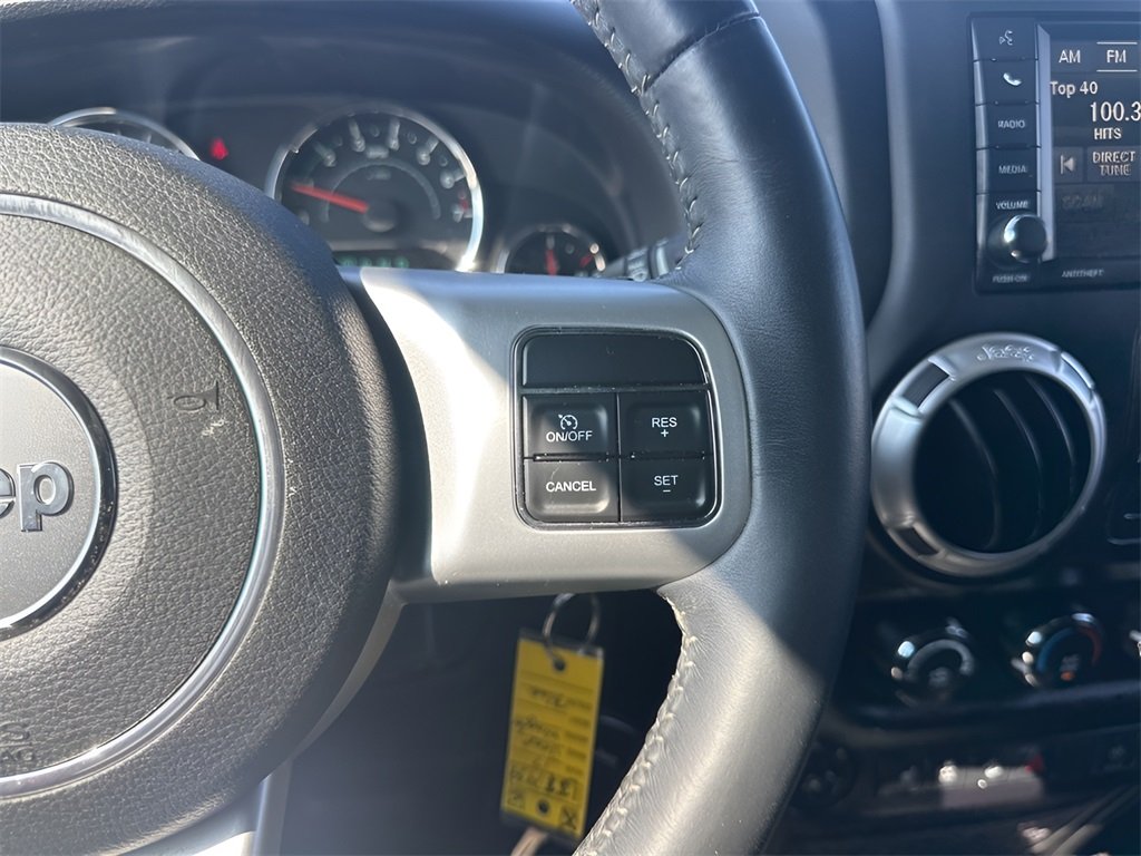 2017 Jeep Wrangler Unlimited Sahara photo 11