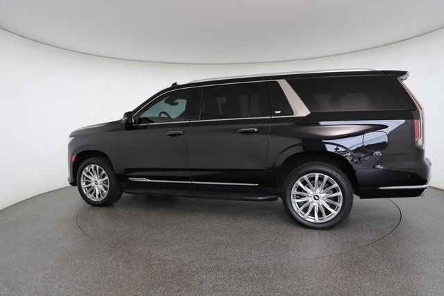 2022 Cadillac Escalade ESV Premium Luxury photo 8