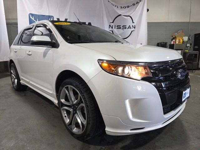 2013 Ford Edge Sport photo 3