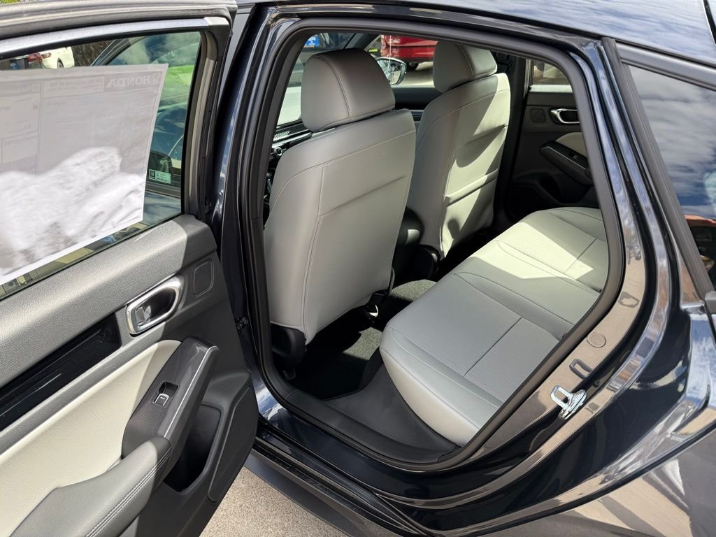 2026 Honda Civic Hybrid Sport Touring photo 11