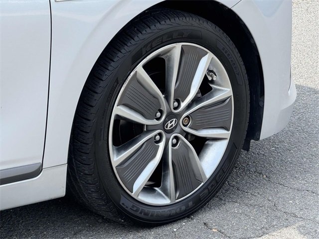 2019 Hyundai Ioniq Limited photo 12