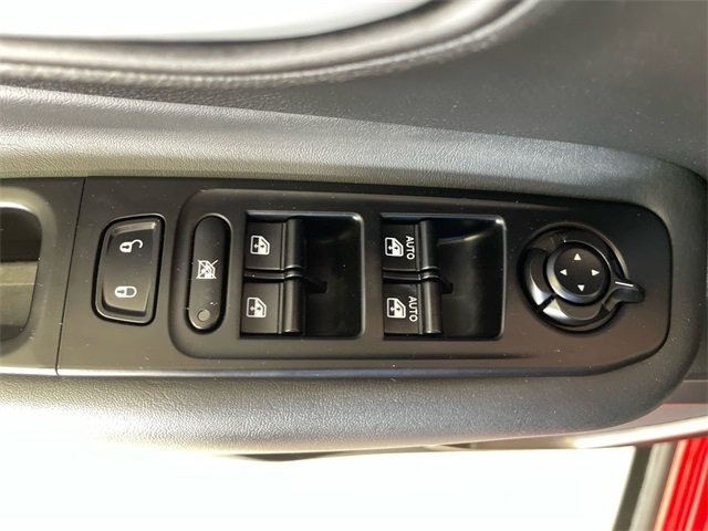 2023 Jeep Renegade Latitude Upland photo 13