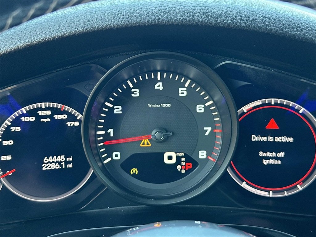 2022 Porsche Cayenne Base photo 25