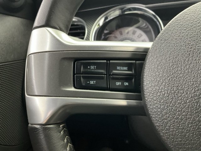 2012 Ford Mustang GT Premium photo 16