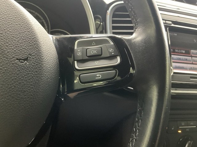 2014 Volkswagen Beetle TDI photo 16