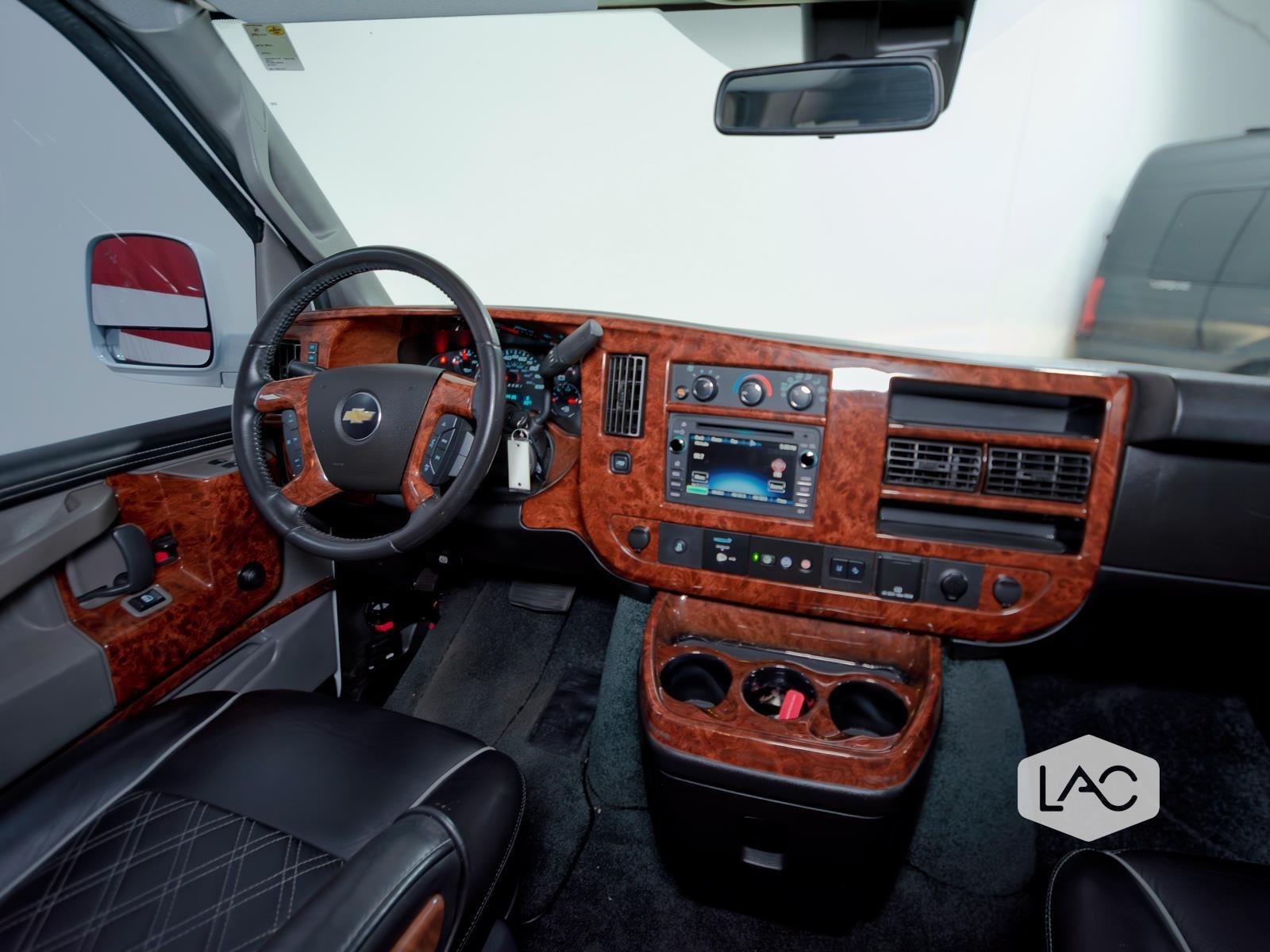 2019 Chevrolet Express photo 20