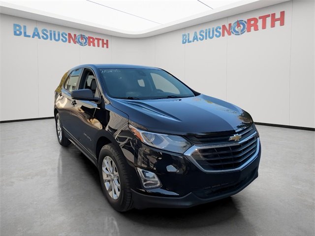 2020 Chevrolet Equinox LS photo 3