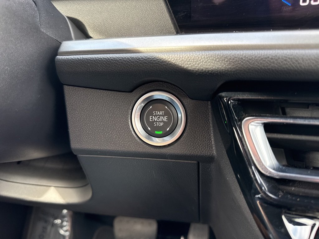 2025 Chevrolet Traverse photo 17
