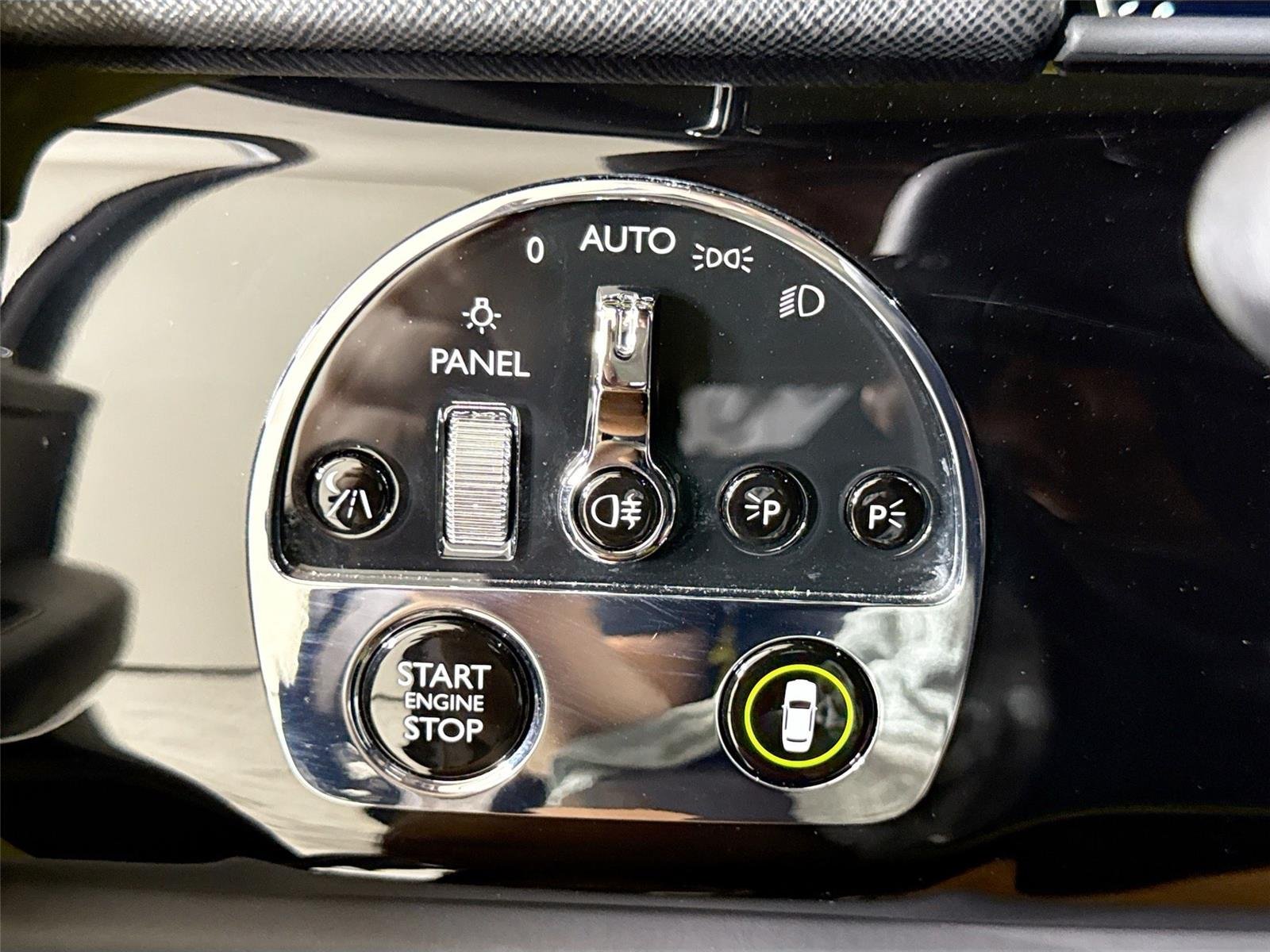 2022 Rolls Royce Cullinan RR31 photo 22