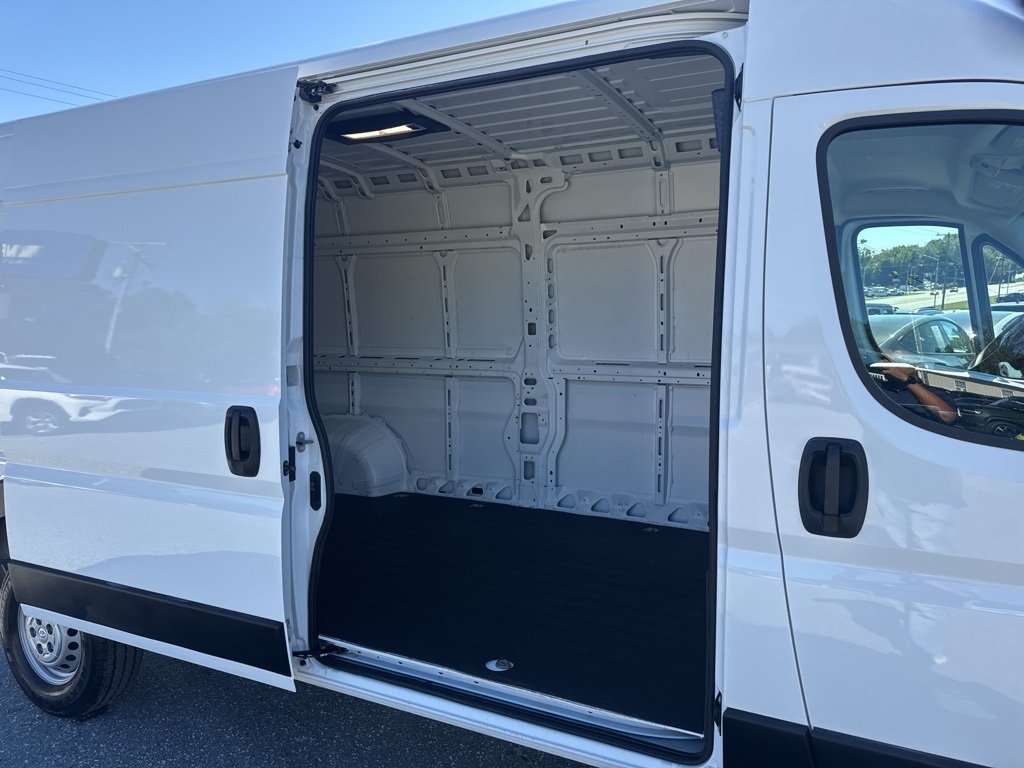 2025 Ram ProMaster 2500 photo 19