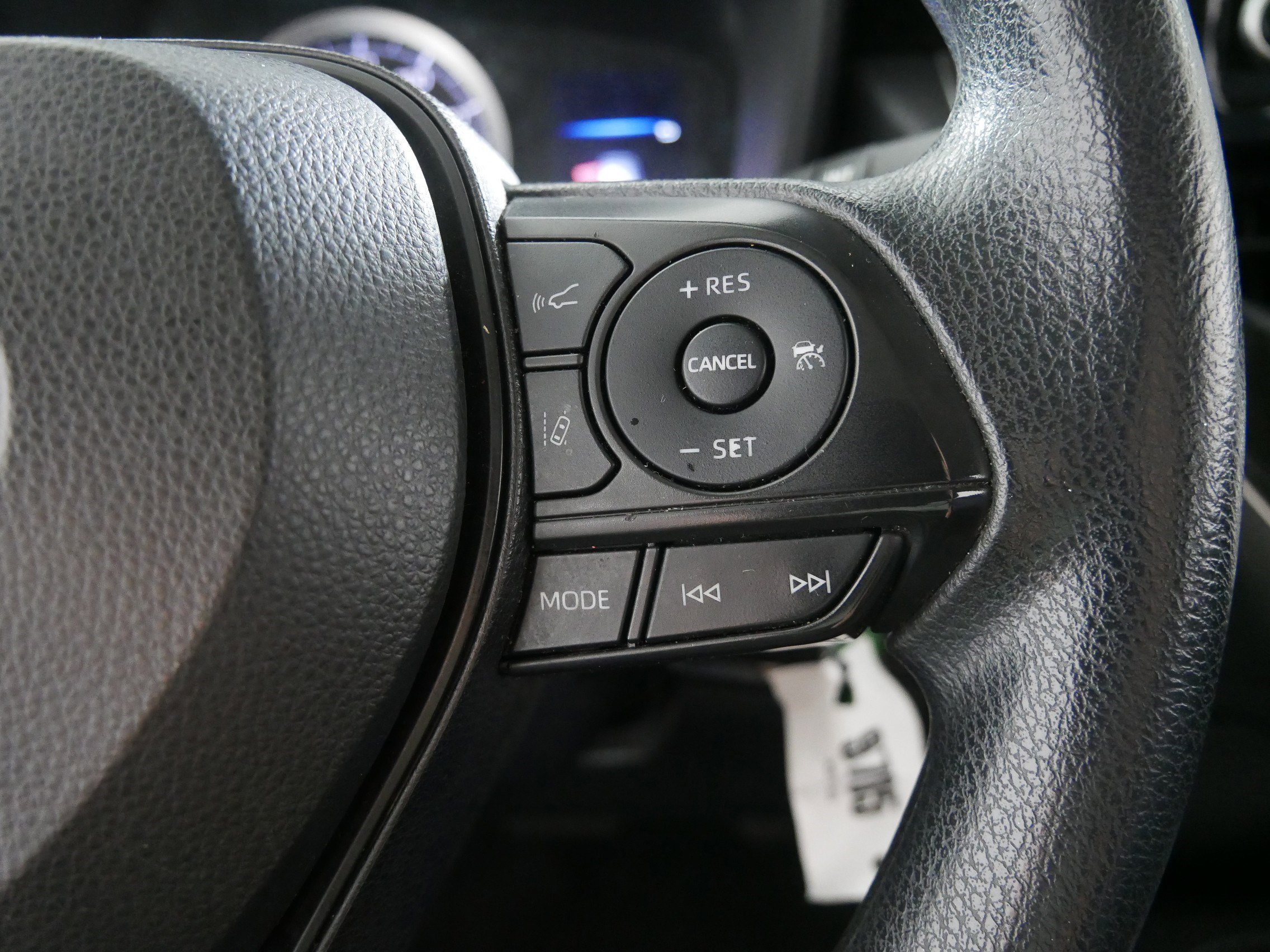 2022 Toyota Corolla LE photo 24
