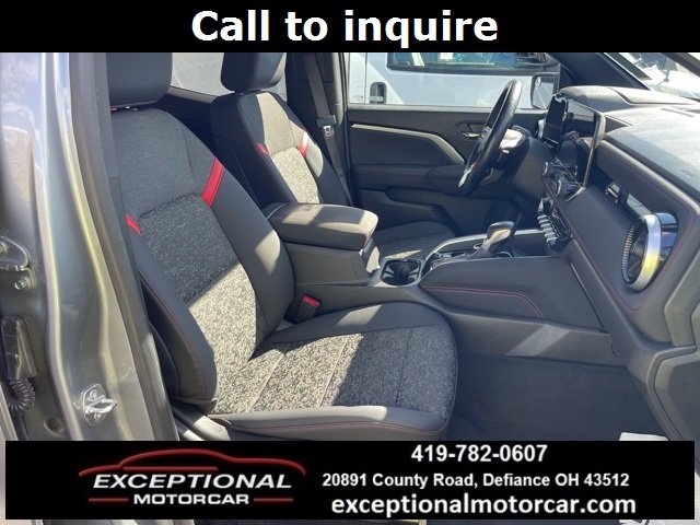 2024 Chevrolet Colorado Z71 photo 3
