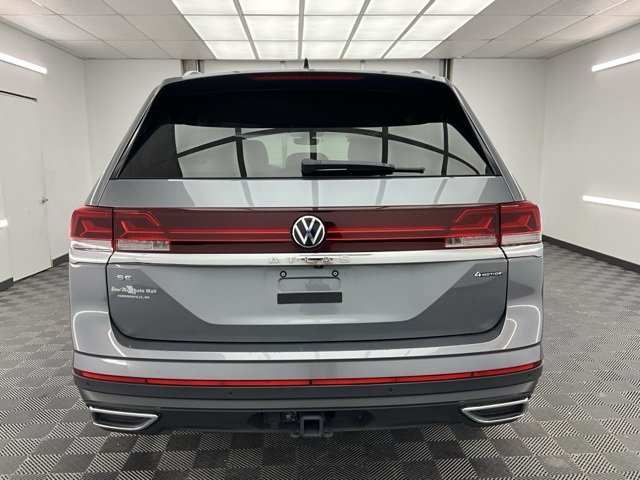2024 Volkswagen Atlas SE Technology photo 23