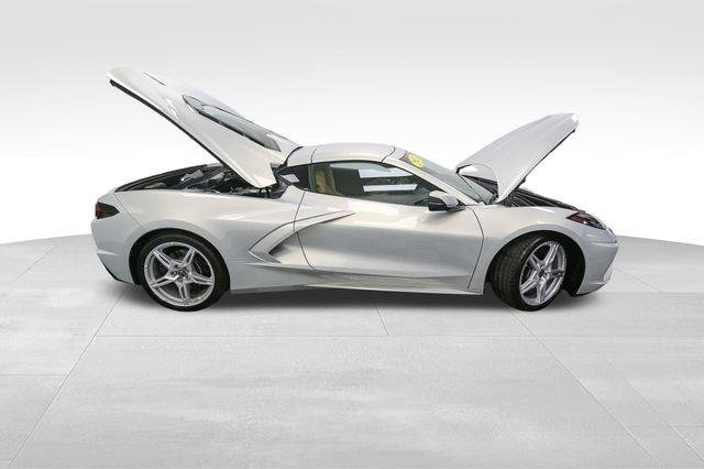 2021 Chevrolet Corvette Stingray 2LT photo 16