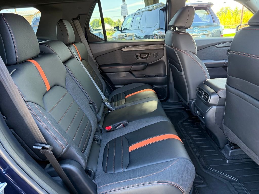 2026 Honda Passport TrailSport photo 19