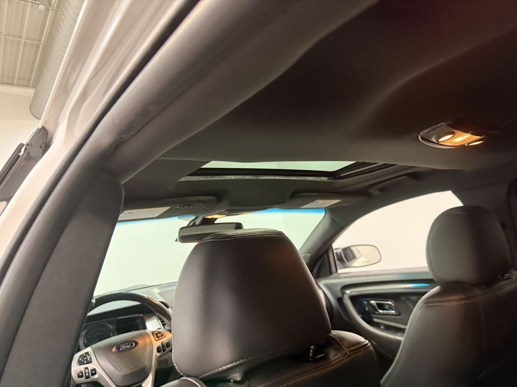 2019 Ford Taurus SHO photo 43