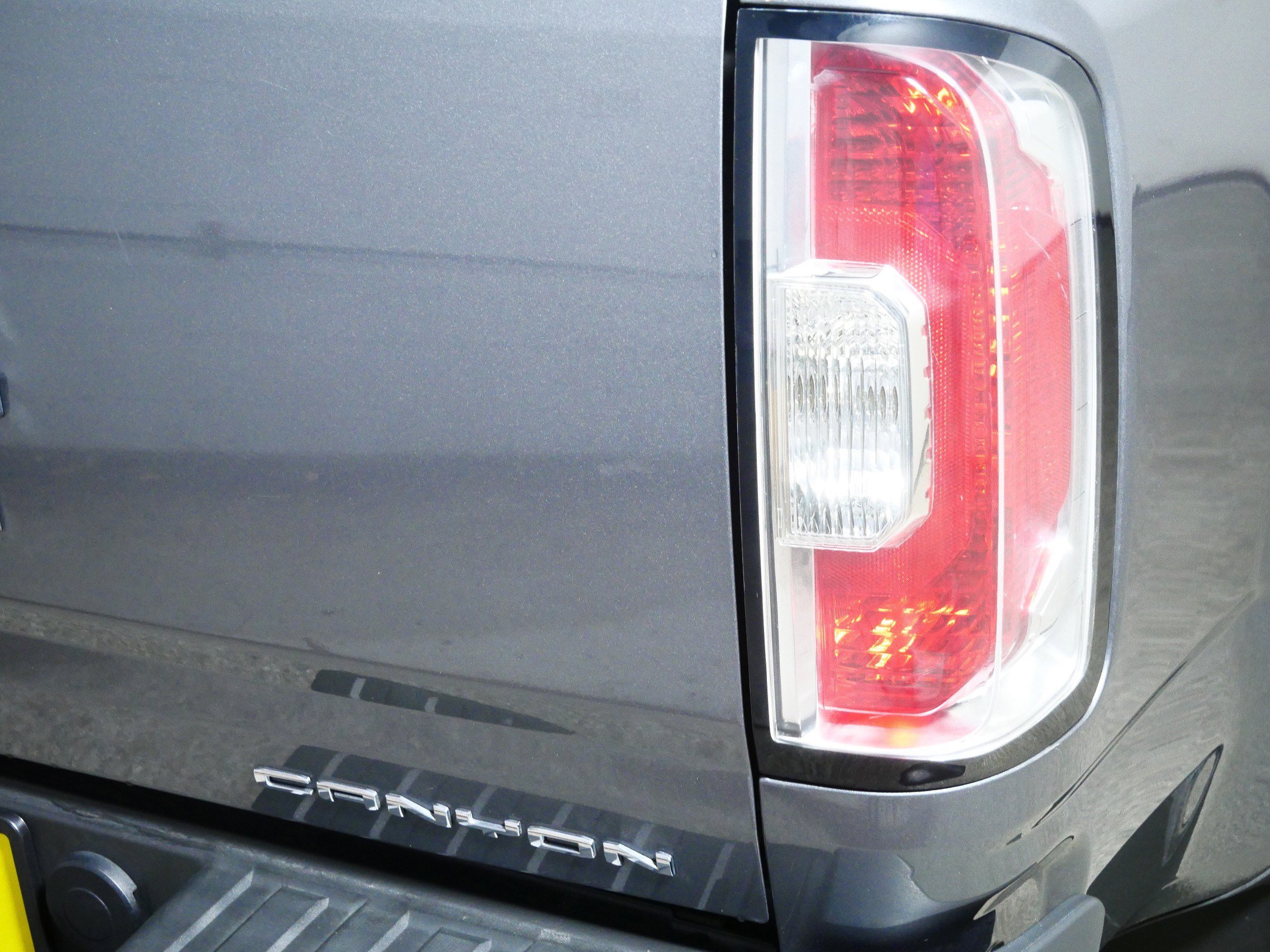 2021 Gmc Canyon Denali photo 17