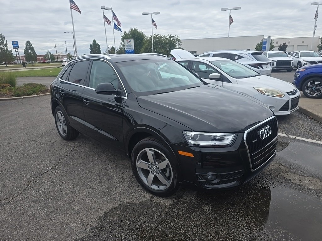 2015 Audi Q3 Premium Plus photo 2