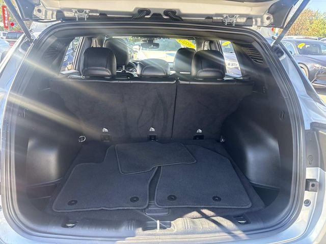 2024 Jeep Compass Latitude photo 4