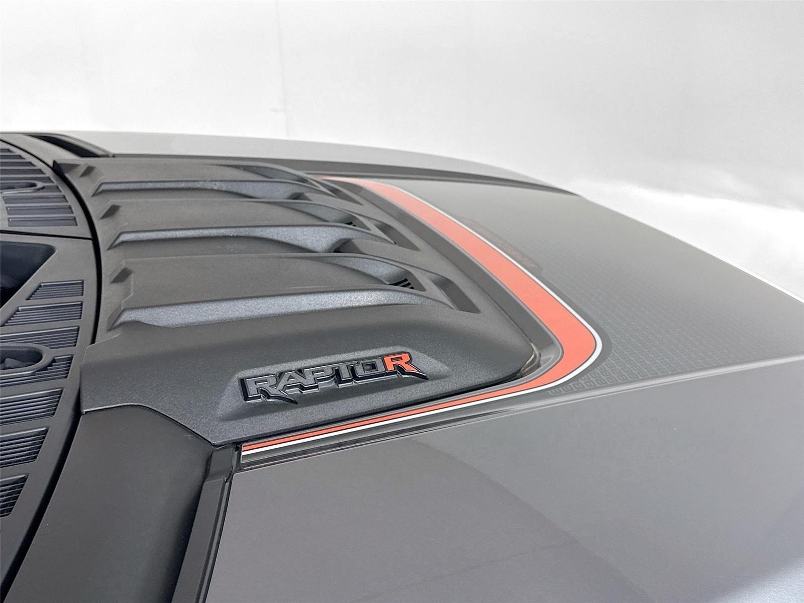 2023 Ford F-150 Raptor photo 34