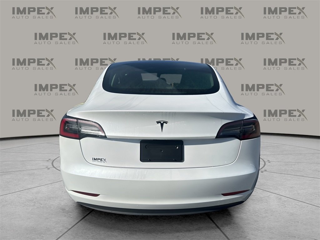 2023 Tesla Model 3 photo 4