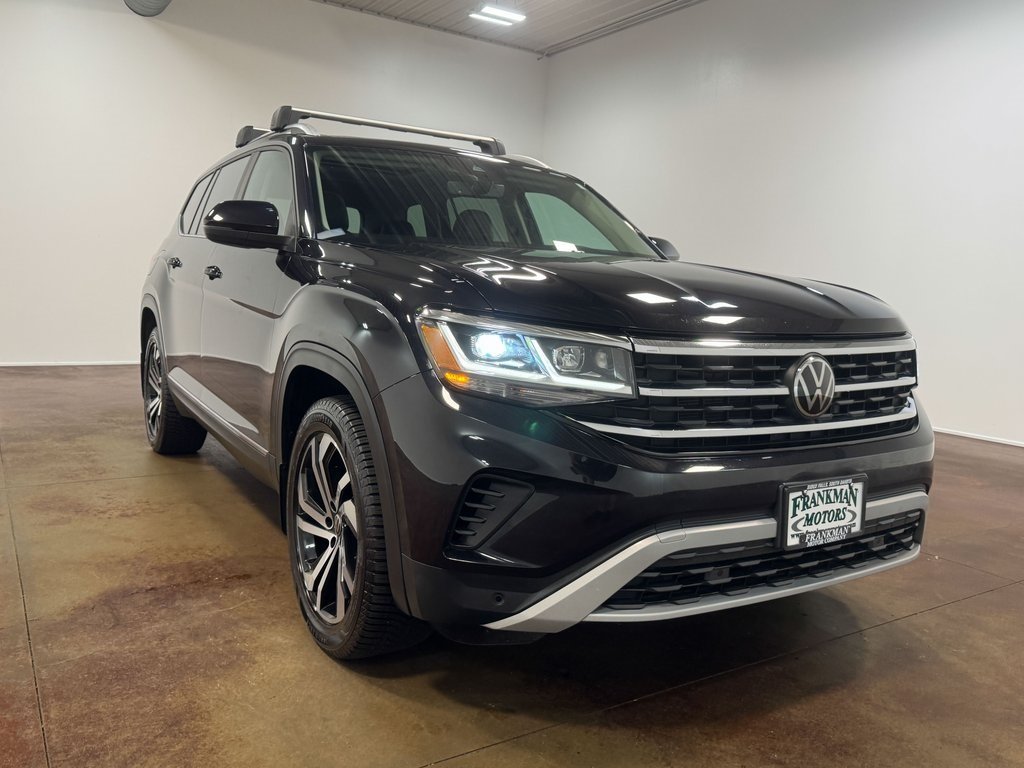 2023 Volkswagen Atlas SEL photo 26