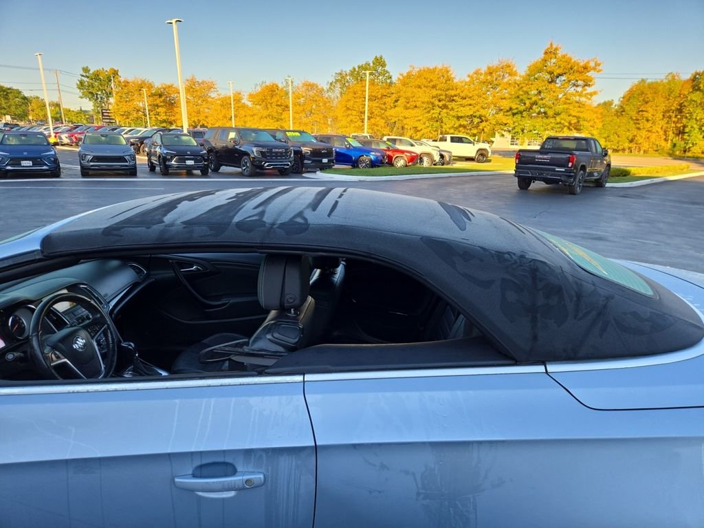 2018 Buick Cascada Premium photo 23
