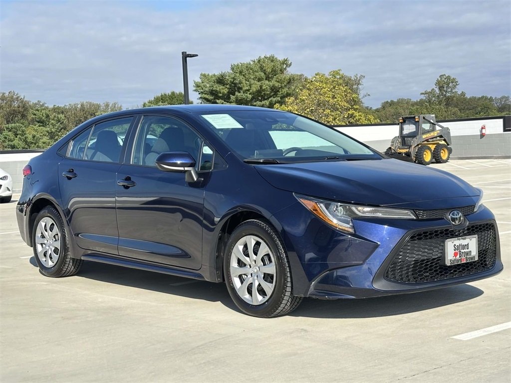 2020 Toyota Corolla LE photo 16