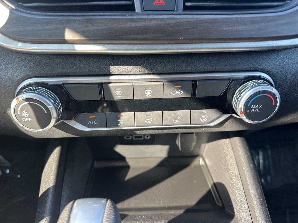 2025 Nissan Altima 2.5 SV photo 17
