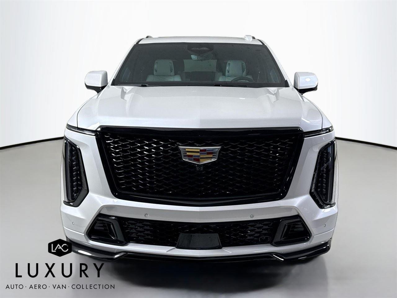 2025 Cadillac Escalade ESV V-Series photo 9