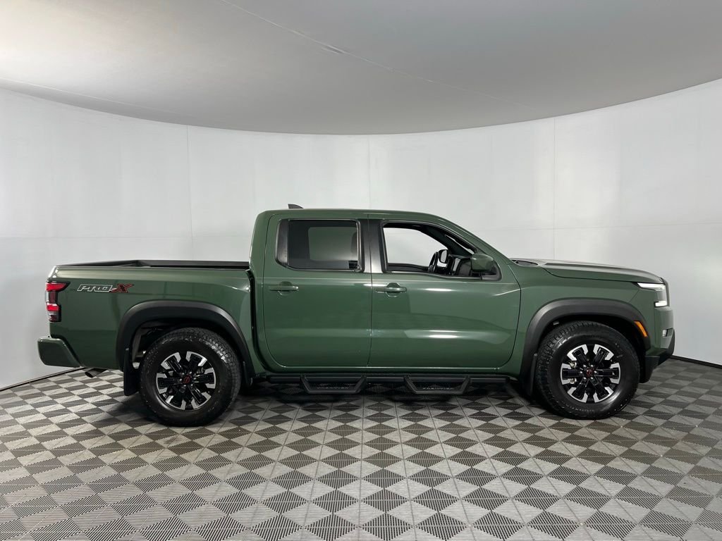 2024 Nissan Frontier PRO-X photo 2
