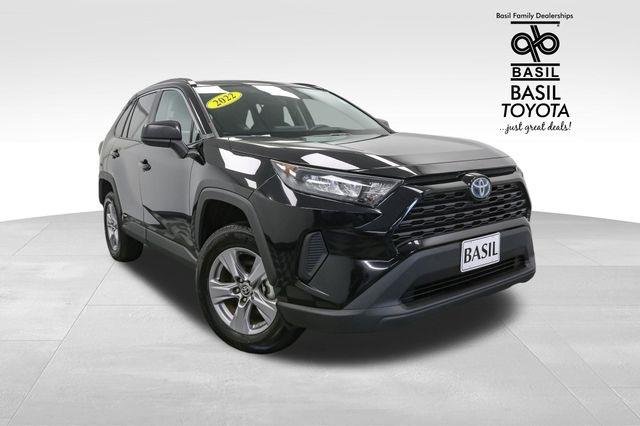 2022 Toyota RAV4 Hybrid LE photo 2