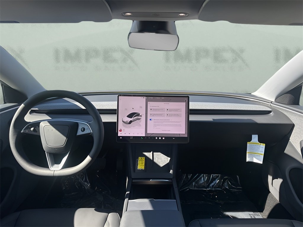 2025 Tesla Model 3 Long Range photo 13
