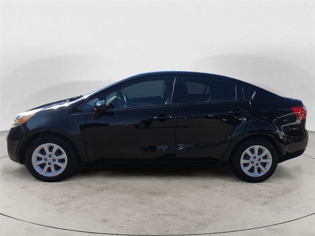 2013 Kia Rio LX photo 2