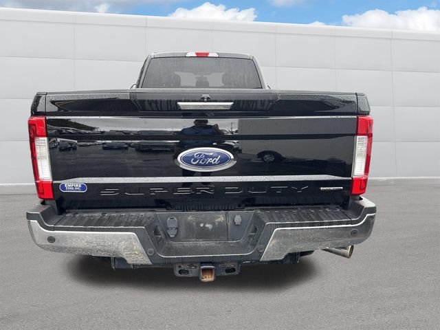 2017 Ford F-250 XLT photo 4