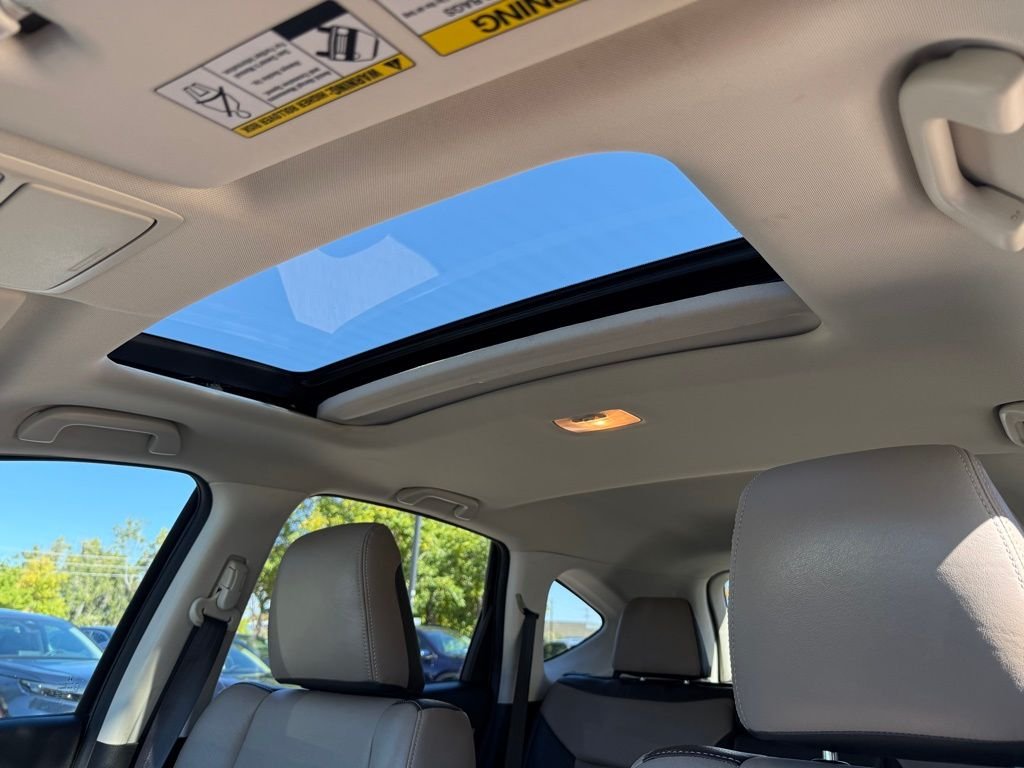 2014 Honda CR-V EX photo 24