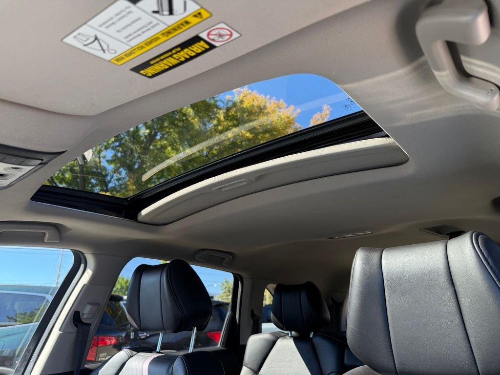 2012 Acura MDX Technology SH-AWD photo 26