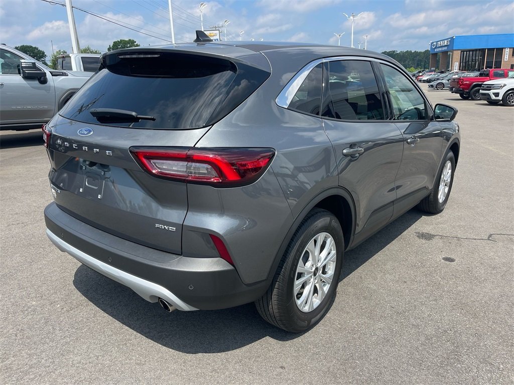 2023 Ford Escape Active photo 3