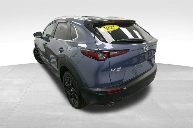 2025 Mazda CX-30 2.5 S Carbon photo 9