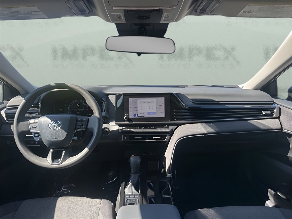2025 Toyota Camry LE photo 11