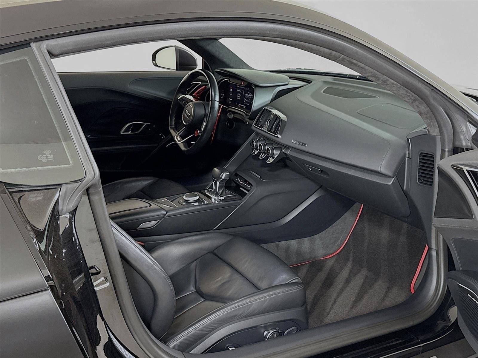 2017 Audi R8 V10 photo 24
