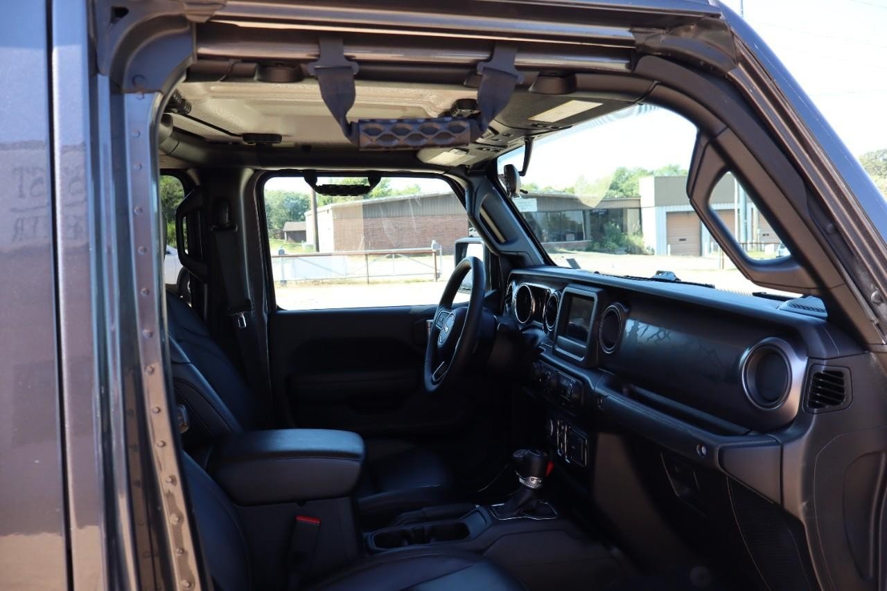 2023 Jeep Gladiator Willys photo 24