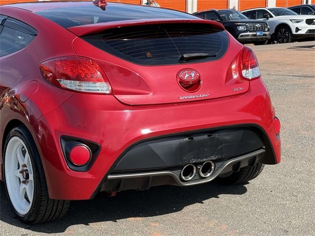 2016 Hyundai Veloster Turbo photo 10