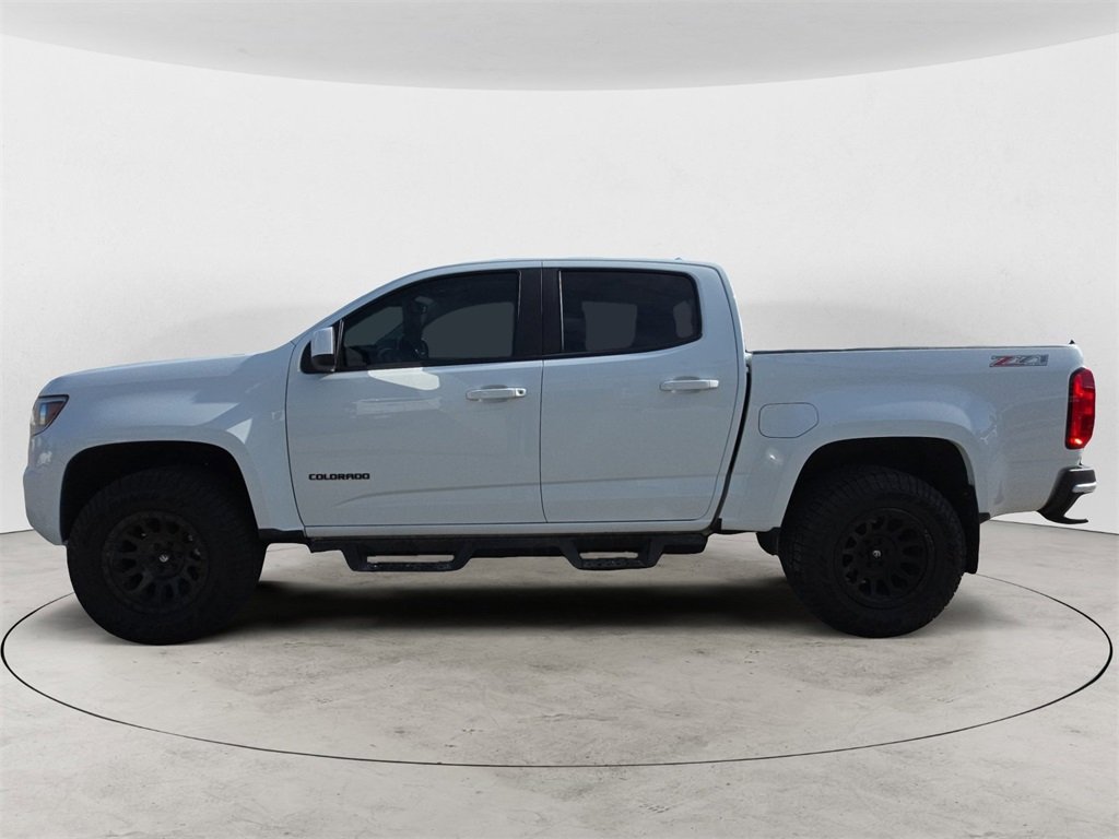 2018 Chevrolet Colorado Z71 photo 2