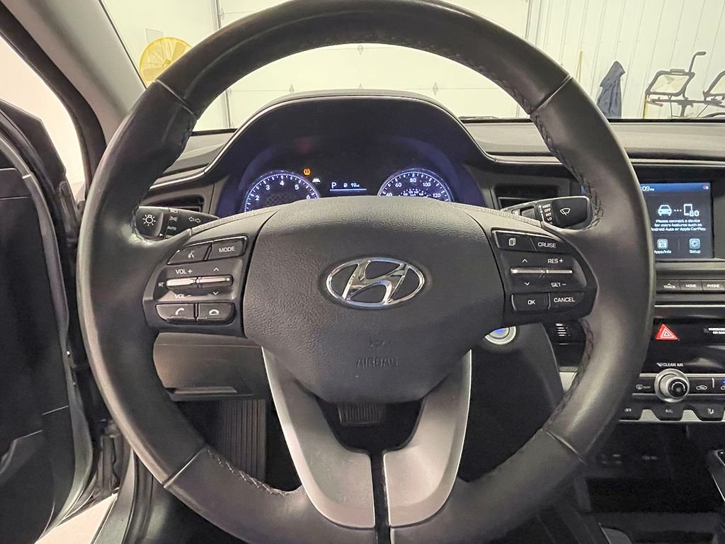 2020 Hyundai Elantra Value Edition photo 27